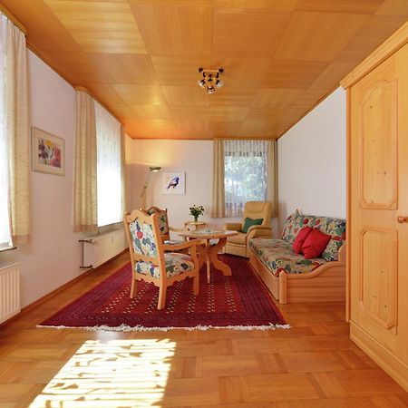 Quaint Apartment In Eimelrod Near Lake And Water Sports ヴィリンゲン エクステリア 写真