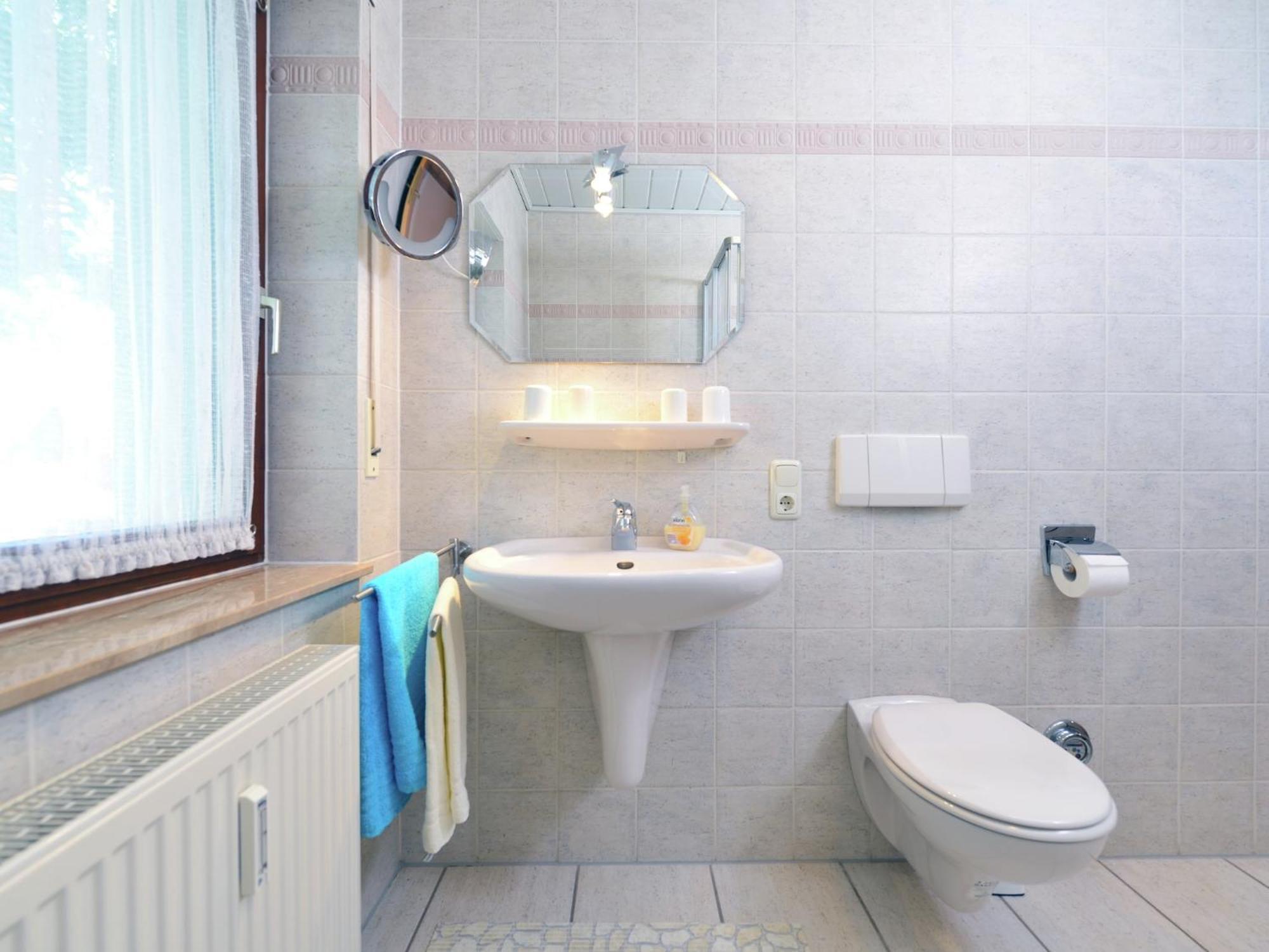 Quaint Apartment In Eimelrod Near Lake And Water Sports ヴィリンゲン エクステリア 写真