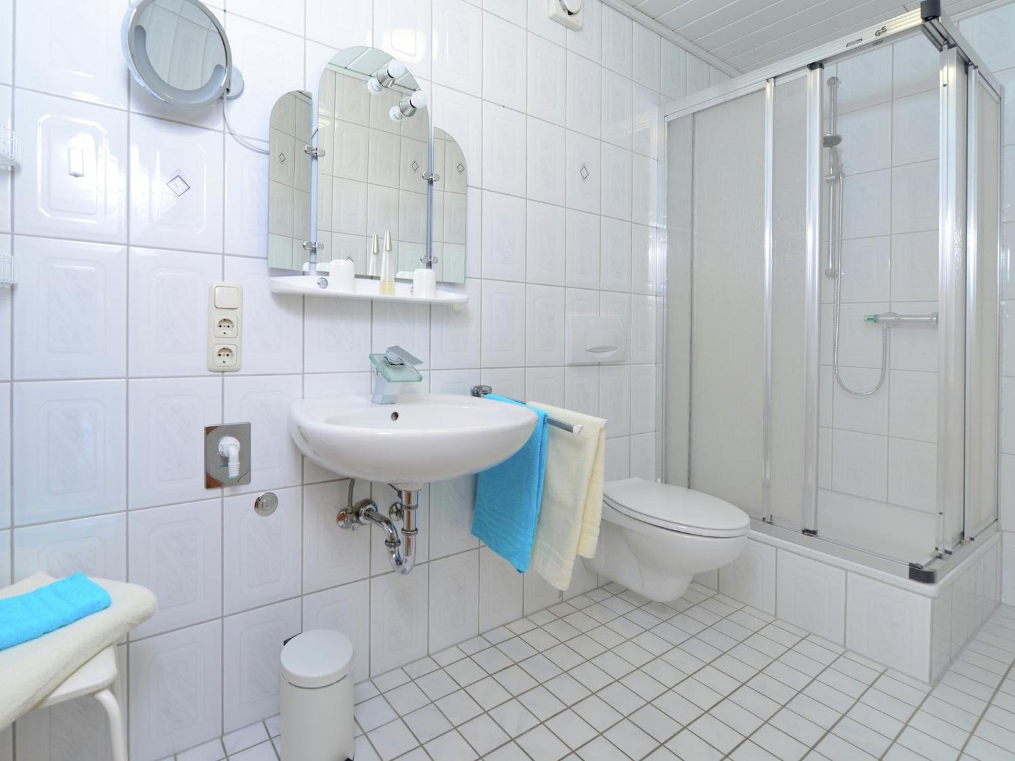 Quaint Apartment In Eimelrod Near Lake And Water Sports ヴィリンゲン エクステリア 写真